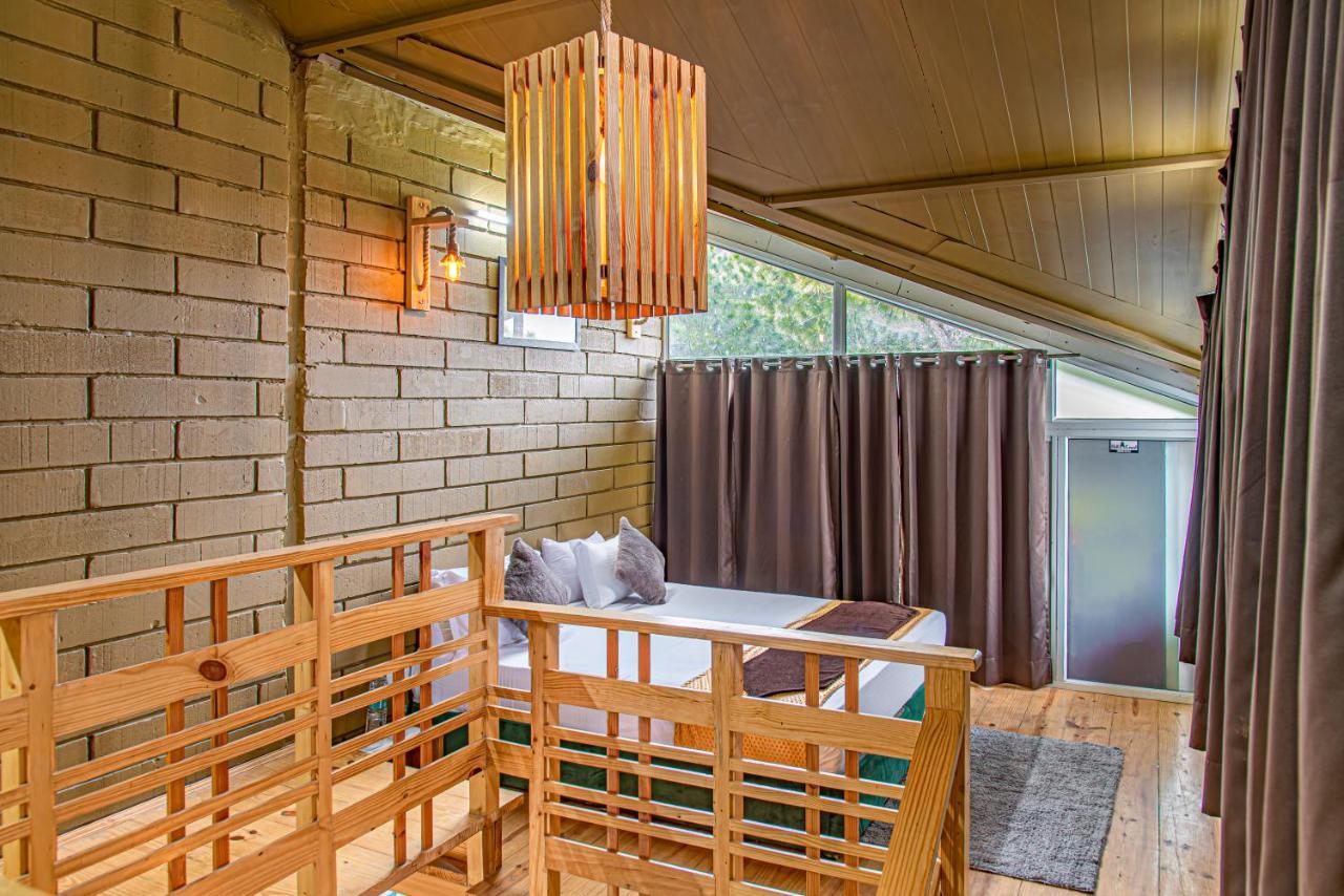 The Hillcrest Paradise Касаули Экстерьер фото
