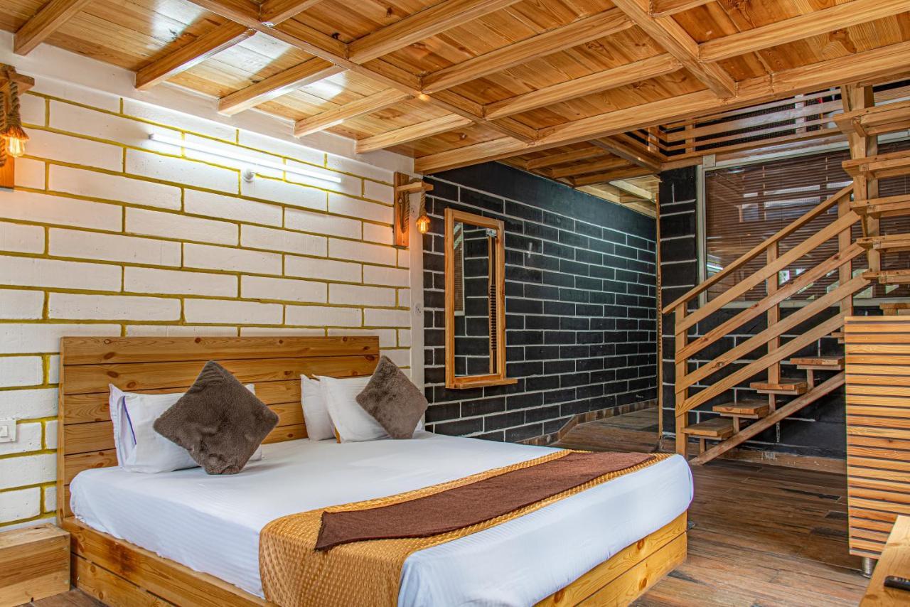 The Hillcrest Paradise Касаули Экстерьер фото