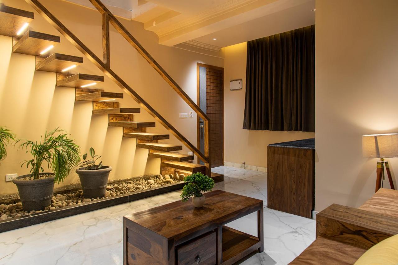 The Hillcrest Paradise Касаули Экстерьер фото