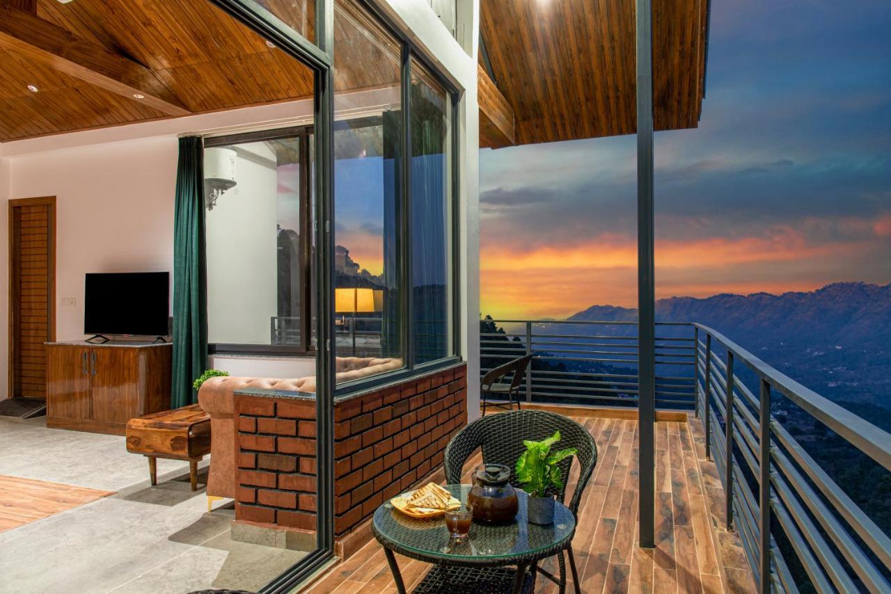 The Hillcrest Paradise Касаули Экстерьер фото