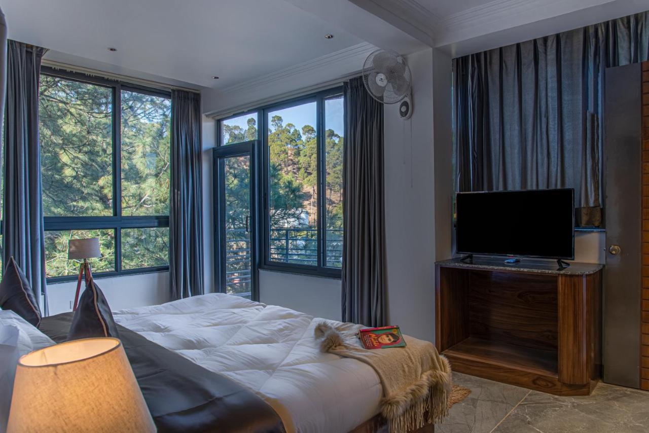 The Hillcrest Paradise Касаули Экстерьер фото